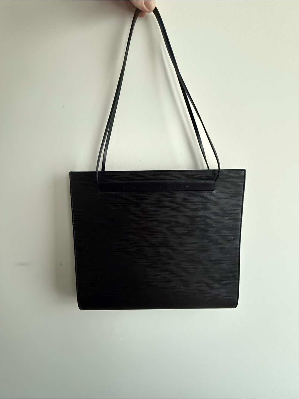 Louis Vuitton Epi Leather Saint Tropez Shoulder Bag in Noir Black